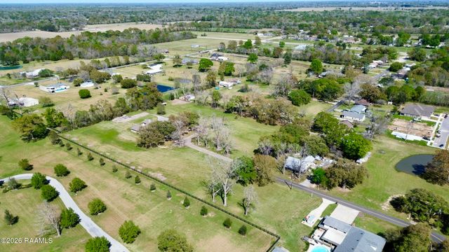 400 Acorn Drive, Lafayette, LA 70507