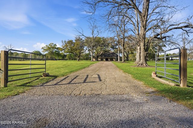 400 Acorn Drive, Lafayette, LA 70507