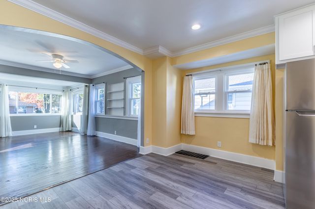 542 Eleanor Avenue, Toledo, OH 43612