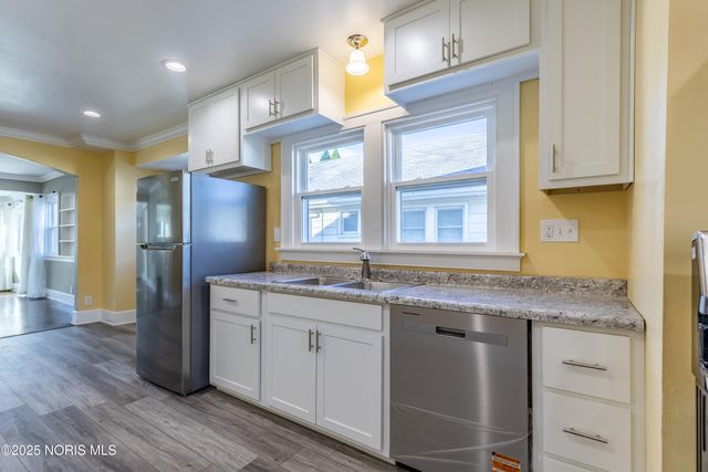 542 Eleanor Avenue, Toledo, OH 43612