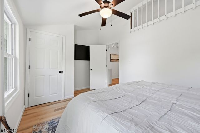 14 Cabin Spring Trl, Byram Twp., NJ 07821