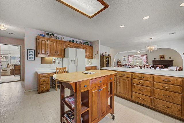 210 Lyndal Lane, Bentonville, AR 72712
