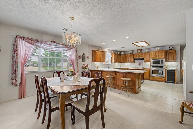 210 Lyndal Lane, Bentonville, AR 72712