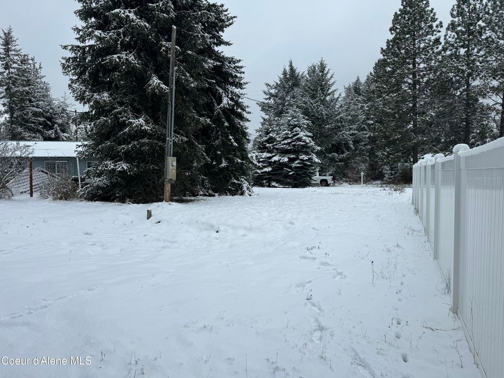 32530 N 8TH AVE, Spirit Lake, ID 83869 photo 5