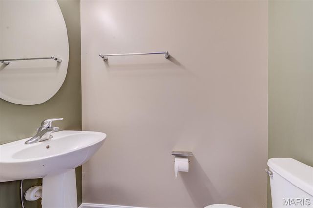 309 Willott Square Drive, St Peters, MO 63376