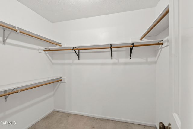 275 West Hills Drive, Mosheim, TN 37818
