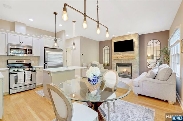 9 Franklin 9A, Montvale, NJ 07645