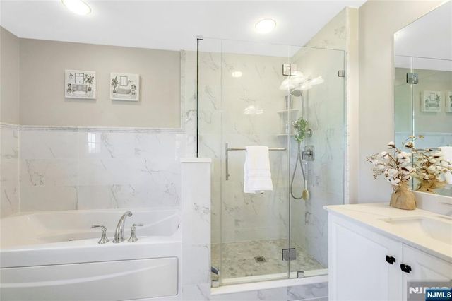 9 Franklin 9A, Montvale, NJ 07645