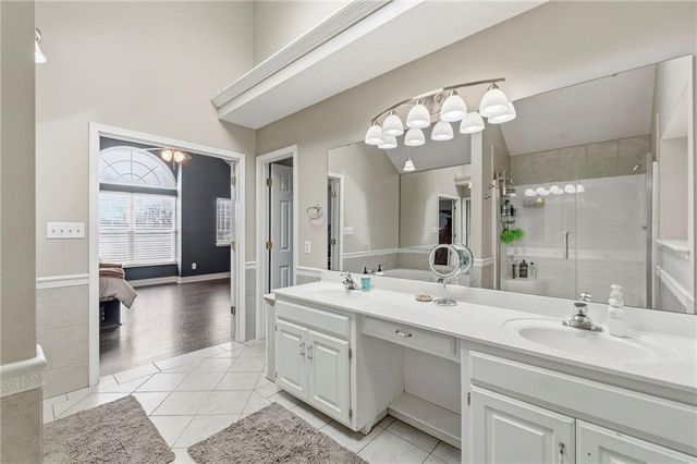 21201 E 51ST TERRACE Court S, Blue Springs, MO 64015