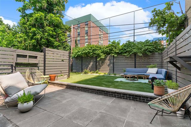 491 Monroe Street 1B, Brooklyn, NY 11221