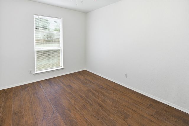 3324 Green Ridge Street, Fort Worth, TX 76133