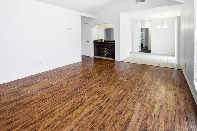 3324 Green Ridge Street, Fort Worth, TX 76133