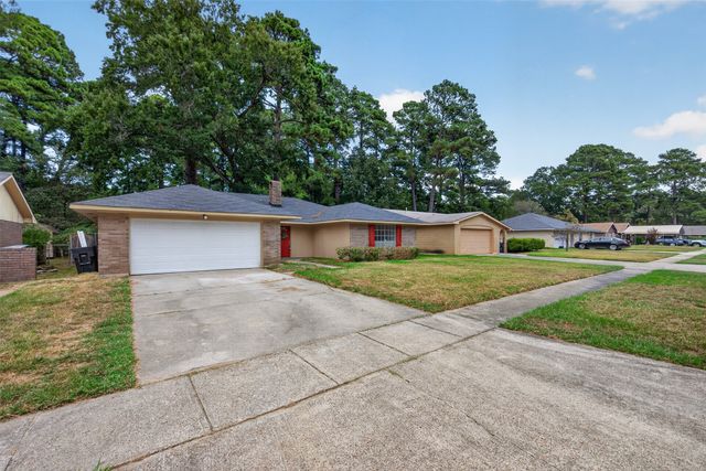 4716 N Lake, Shreveport, LA 71107