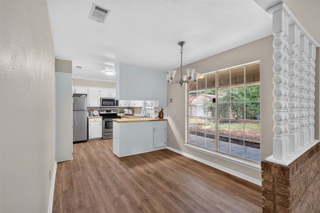 4716 N Lake, Shreveport, LA 71107