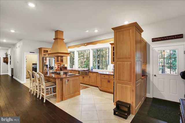 338 CANDY RD, Mohnton, PA 19540