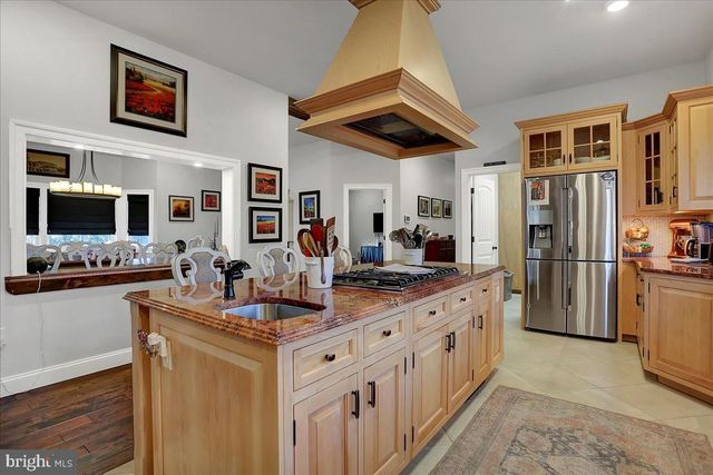 338 CANDY RD, Mohnton, PA 19540