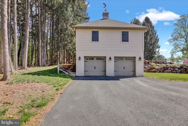 338 CANDY RD, Mohnton, PA 19540