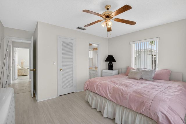 131 Leisureville Boulevard, Boynton Beach, FL 33426