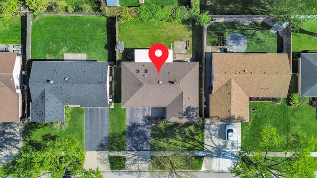 601 Sycamore Drive, Elk Grove Village, IL 60007