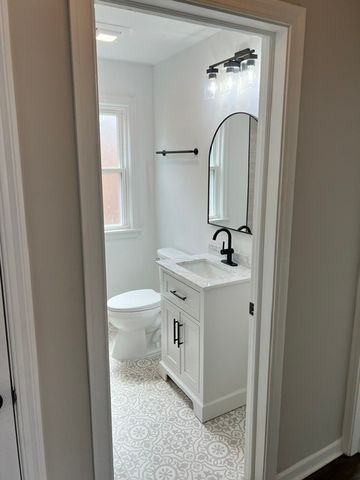 18462 Gottschalk Avenue, Homewood, IL 60430