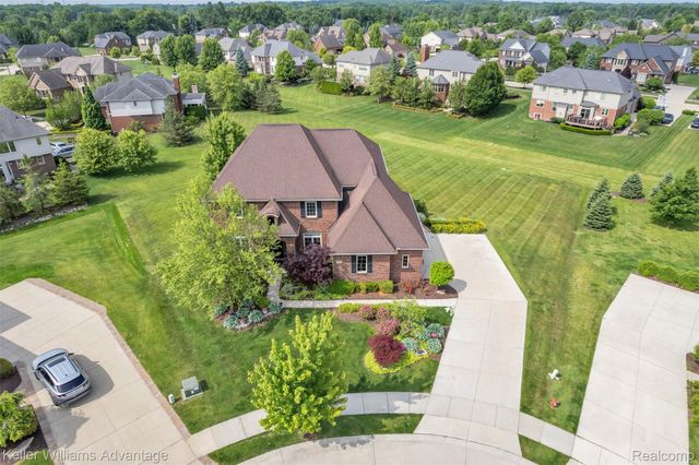 22779 Bedford Court, Lyon Charter Township, MI 48167