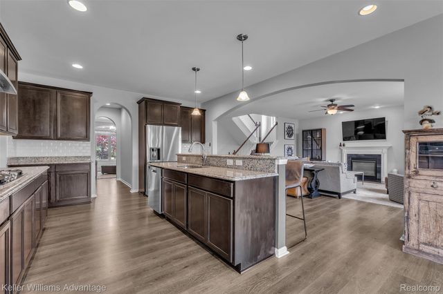 22779 Bedford Court, Lyon Charter Township, MI 48167