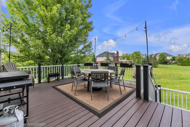 22779 Bedford Court, Lyon Charter Township, MI 48167