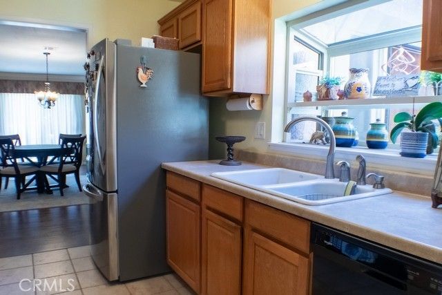 5665 Falling Leaf, Jurupa Valley, CA 92509