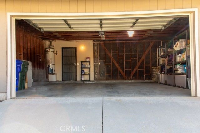 5665 Falling Leaf, Jurupa Valley, CA 92509