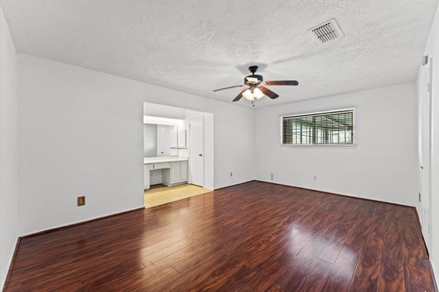 1502 Ashmore Drive, Missouri City, TX 77489