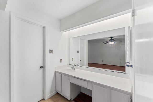 1502 Ashmore Drive, Missouri City, TX 77489