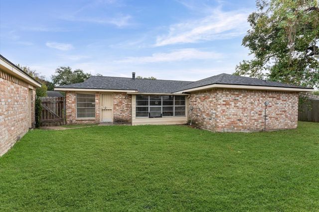1502 Ashmore Drive, Missouri City, TX 77489