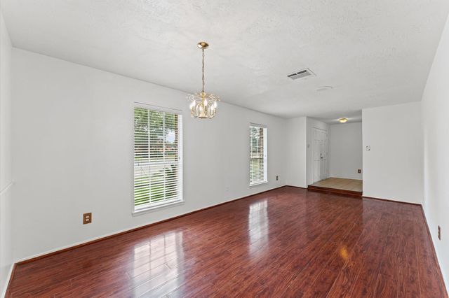 1502 Ashmore Drive, Missouri City, TX 77489