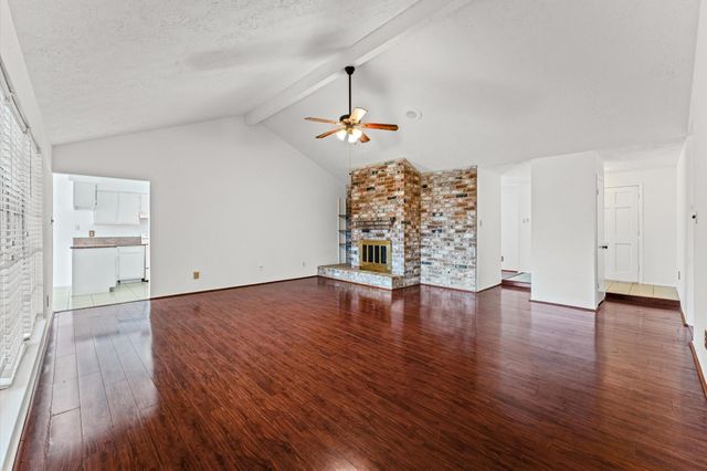 1502 Ashmore Drive, Missouri City, TX 77489