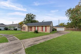 1502 Ashmore Drive, Missouri City, TX 77489
