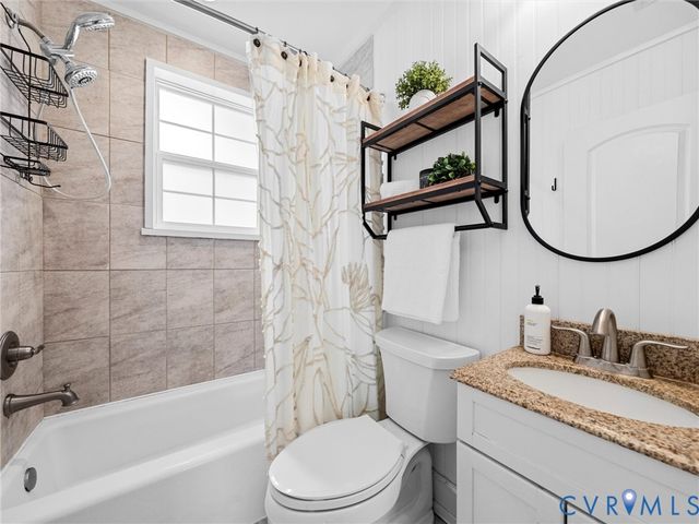 6421 W Grace St, Richmond, VA 23226