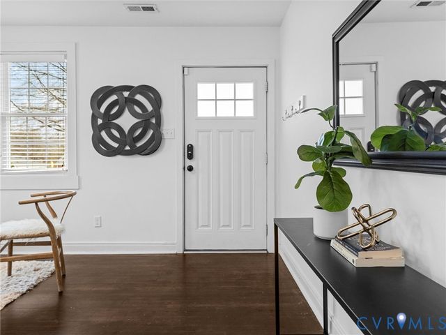 6421 W Grace St, Richmond, VA 23226