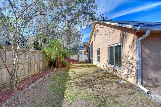 2529 CLARESIDE DRIVE, Valrico, FL 33596
