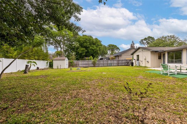 2707 BALKAN STREET, Apopka, FL 32703