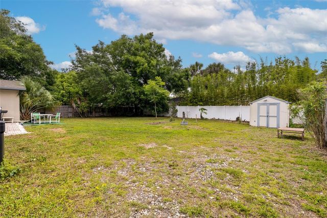 2707 BALKAN STREET, Apopka, FL 32703