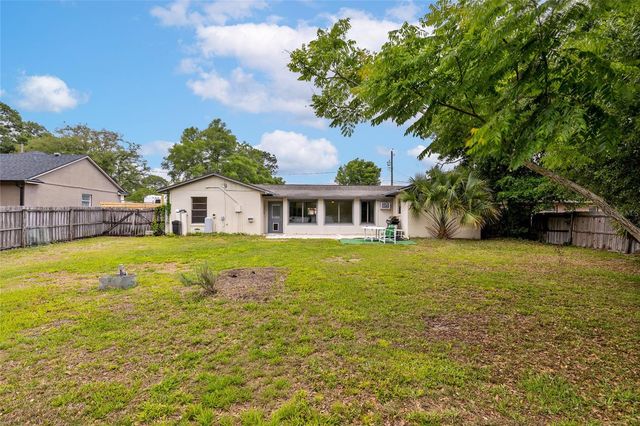 2707 BALKAN STREET, Apopka, FL 32703