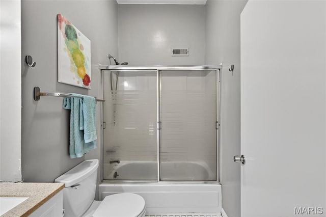 3944 Russell Boulevard, St Louis, MO 63110