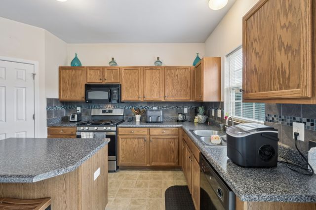 5333 Ryan Allen Cir, Whites Creek, TN 37189