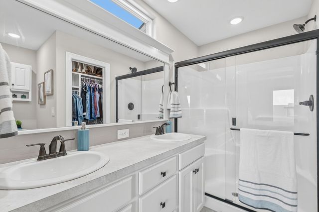 10933 W Cedar Ln, Maize, KS 67101