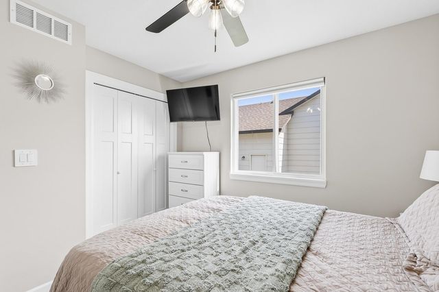 10933 W Cedar Ln, Maize, KS 67101