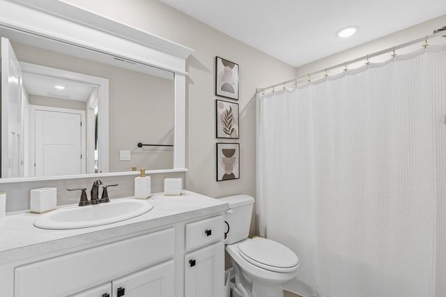 10933 W Cedar Ln, Maize, KS 67101