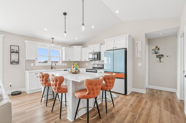 10933 W Cedar Ln, Maize, KS 67101