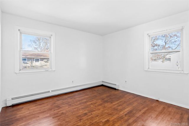 345 41 ST Street, Copiague, NY 11726