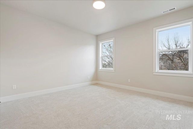 410 W Sand Dune Ln, Boise, ID 83702