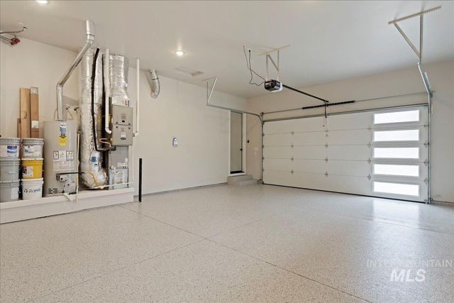 410 W Sand Dune Ln, Boise, ID 83702